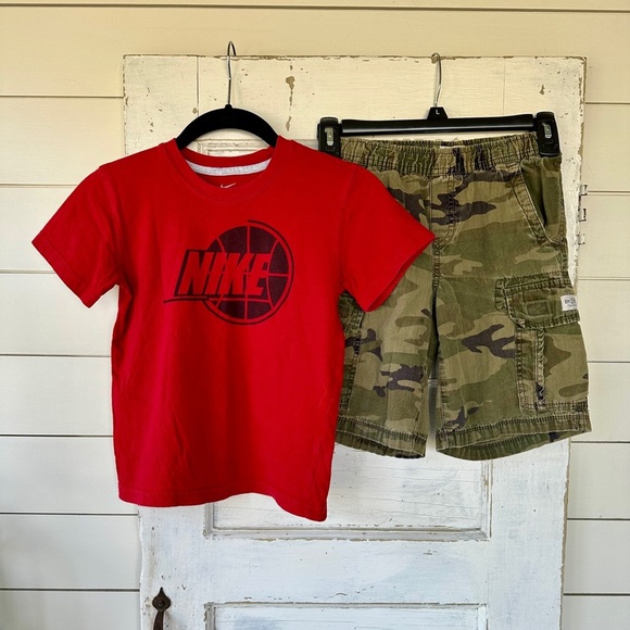 NIKE, BOYS SHORT SLEEVE, RED SHIRT, & CHILDRENS PLACE, BOYS CAMO SHORTS, SIZE 7 - Picture 1 of 8